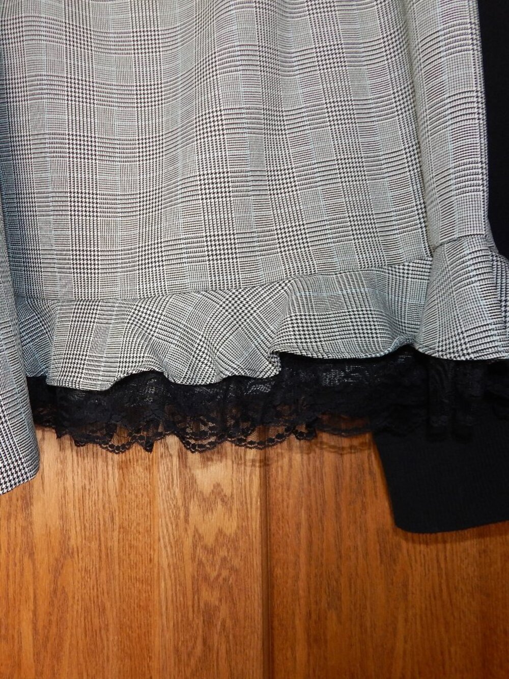 Plus Size Women's 20W DANNY & NICOLE Black White Plaid Skirt Suit Set - Picture 6 of 7